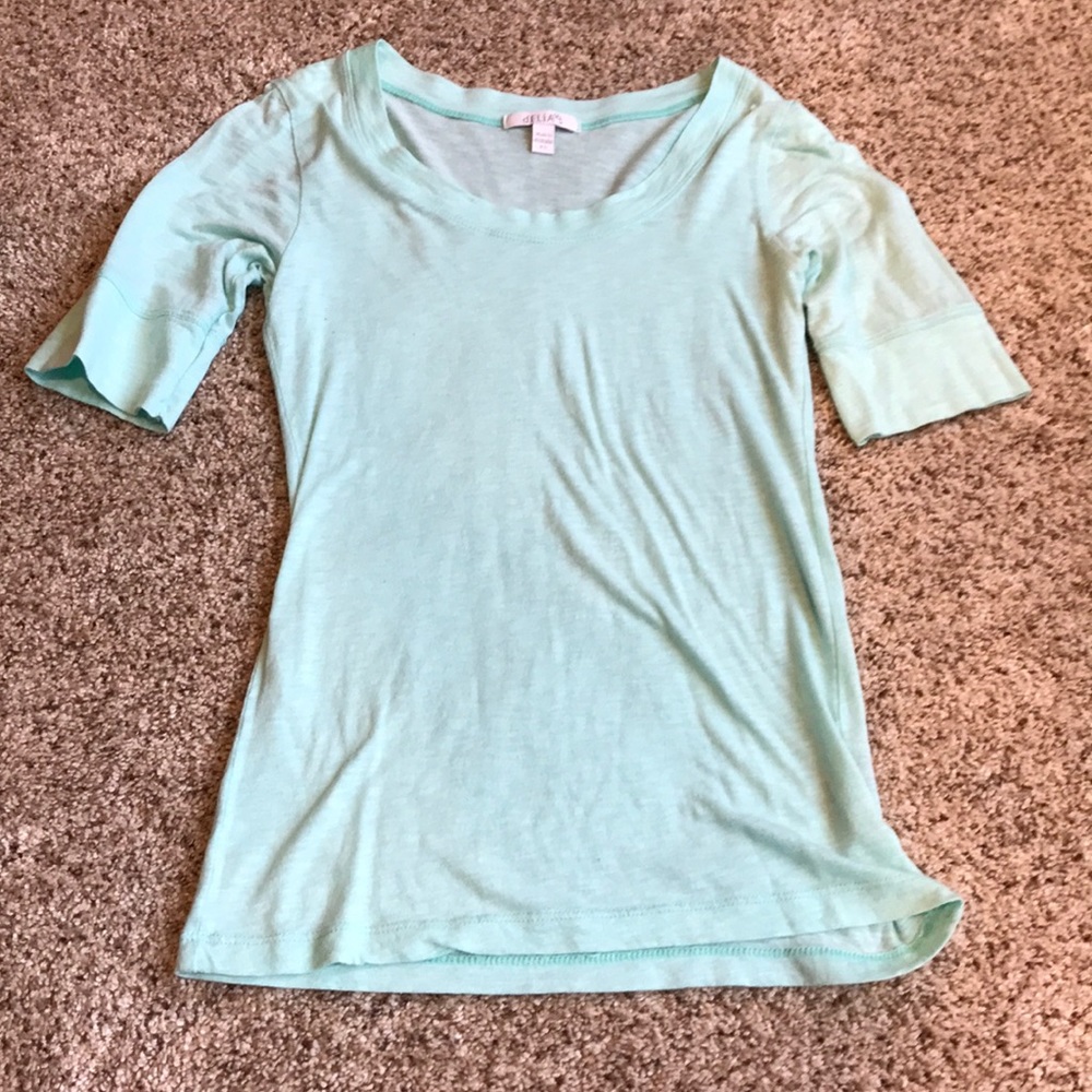 delias teal t-shirt size xs